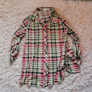 ⭐3 for $15 SALE!⭐ Semi-sheer plaid top -- size XL
